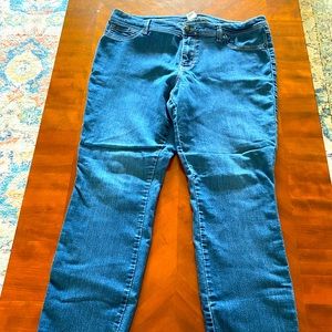 Women’s jeans